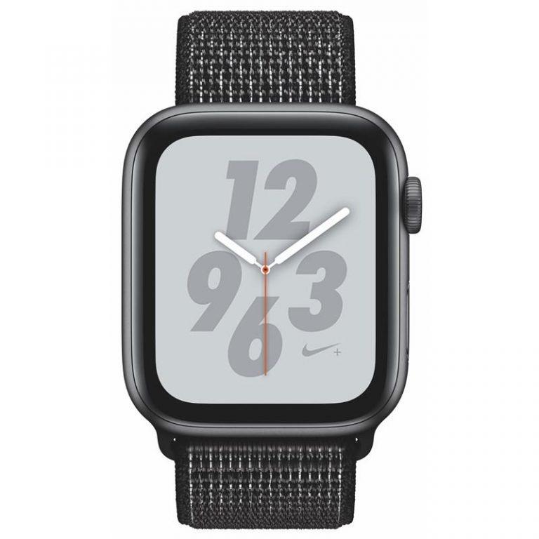 Apple Watch Nike+ Series 4 GPS 44mm pouzdro z vesmírně šedého hliníku – černý provlékací sportovní řemínek Nike (MU7J2HC/A)